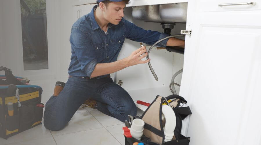 Professional sink repair in Helendale, CA